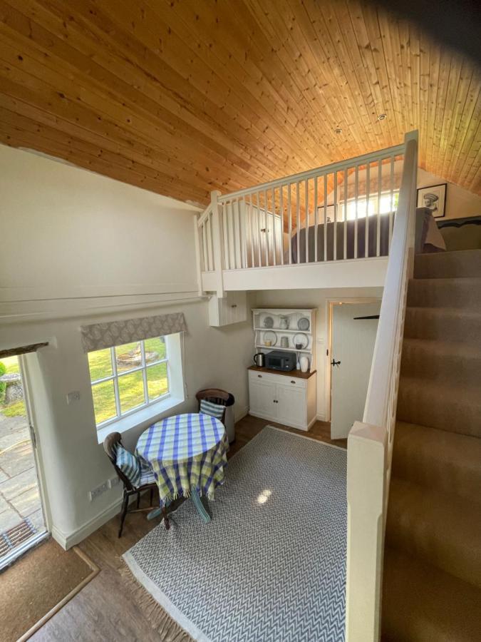 Little Barn Hotel Buckland Newton ภายนอก รูปภาพ