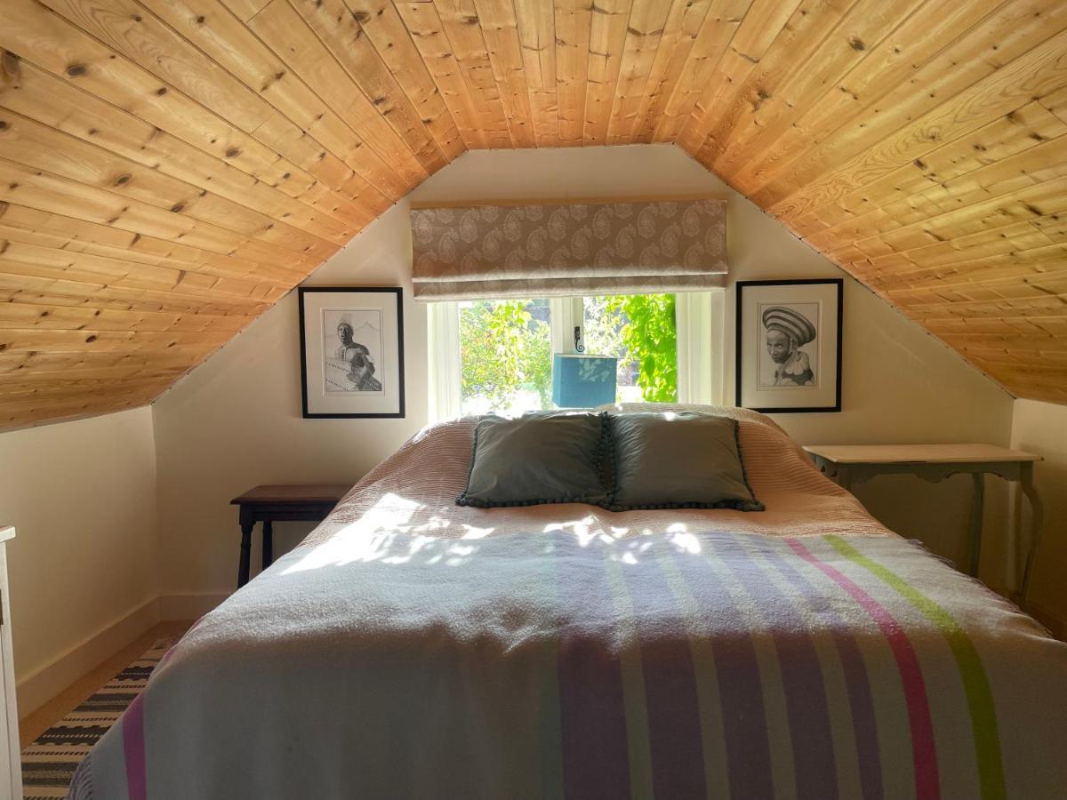 Little Barn Hotel Buckland Newton ภายนอก รูปภาพ