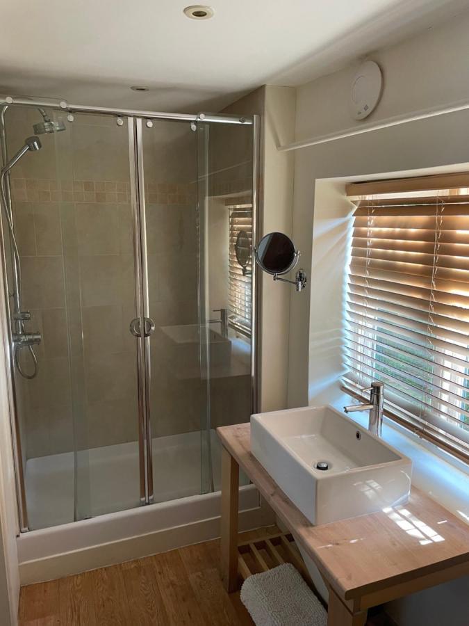Little Barn Hotel Buckland Newton ภายนอก รูปภาพ